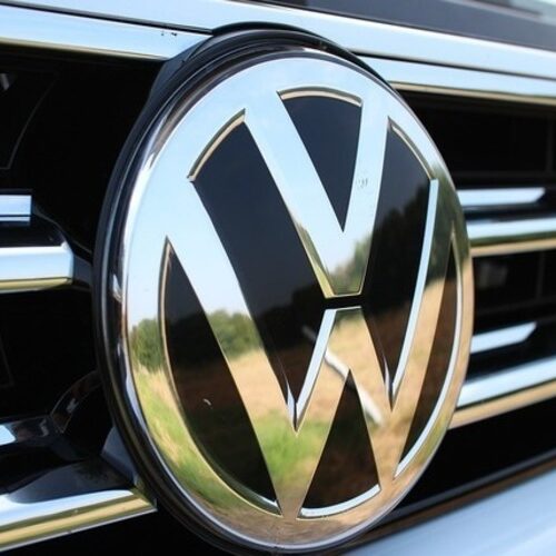 Volkswagen відкличе тисячі автомобілів