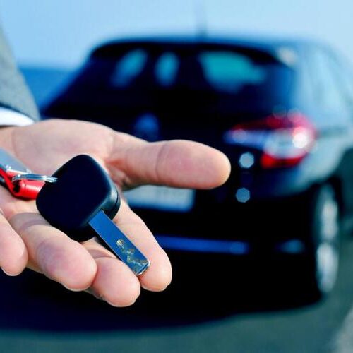 Як оформити угоду купівлі-продажу вживаного авто, коли не працюють сервіси МВС