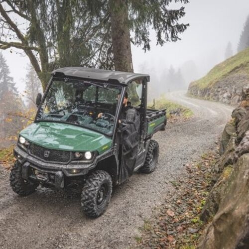 John Deere представив новий позашляховик Gator XUV 875M