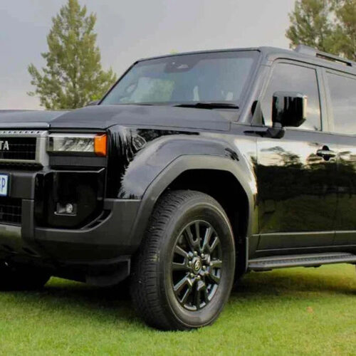 Новий Toyota Land Cruiser Prado 250 перетворили на броньовик