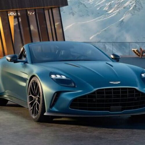 Компанія Aston Martin представила відкритий Vantage Roadster