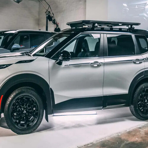 Mitsubishi Outlander підготували до бездоріжжя (фото)