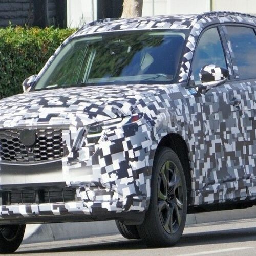 Новий кросовер Mazda CX-5 знову виїхав на тести