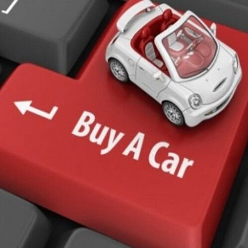 Коли варто продавати автомобіль, щоб не втратити