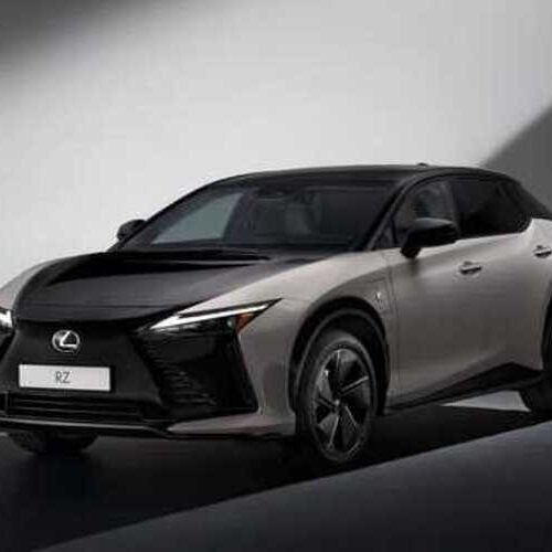 Lexus оновив свій електричний кросовер RZ