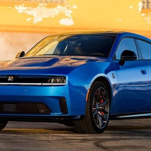 Електричний ліфтбек Dodge Charger виводять на світові ринки