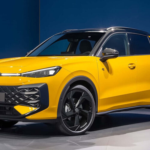 Новий кросовер Volkswagen T-Roc дебютував офіційно