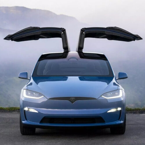Електромобілі Tesla продовжують втрачати позиції в Європі