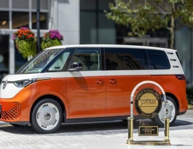 Volkswagen ID. Buzz визнаний найкращим мінівеном 2025