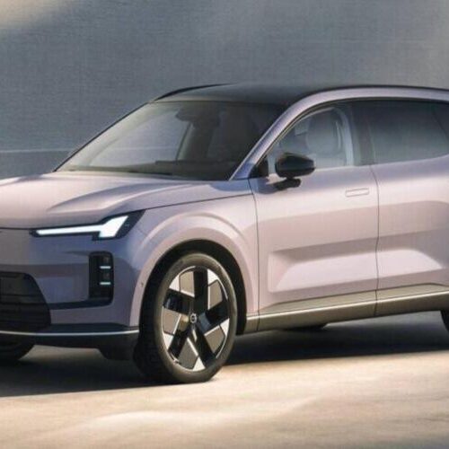 Volvo повертає універсал XC70 у 2026 році: подробиці