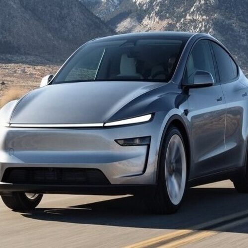Tesla готує «бюджетну» Model Y