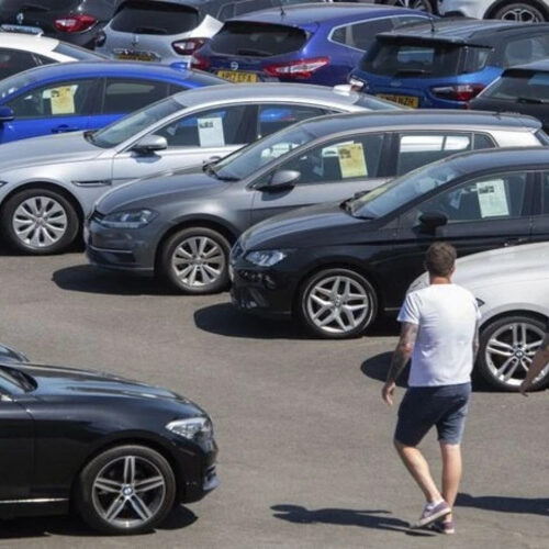 В Україні спростили правила продажу вживаних авто