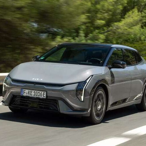 Kia презентувала новий електрокар для Європи – EV4