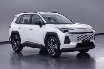 Найдешевший кросовер Toyota RAV4 дебютував без гібрида