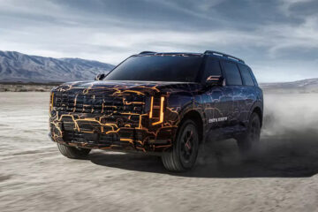 Kia показала перші фото нового Telluride