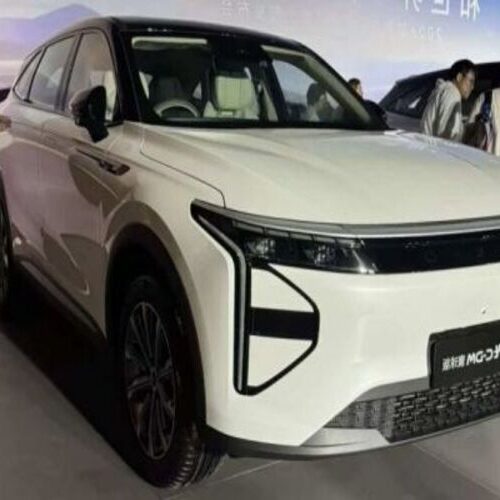Оновлений кросовер Exeed RX виходить на ринок