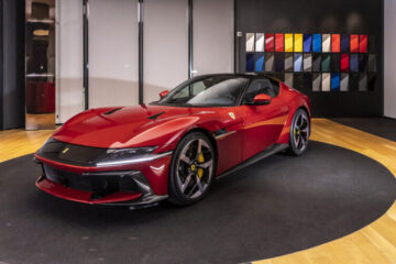Ferrari випустить 20 нових моделей до 2030 року
