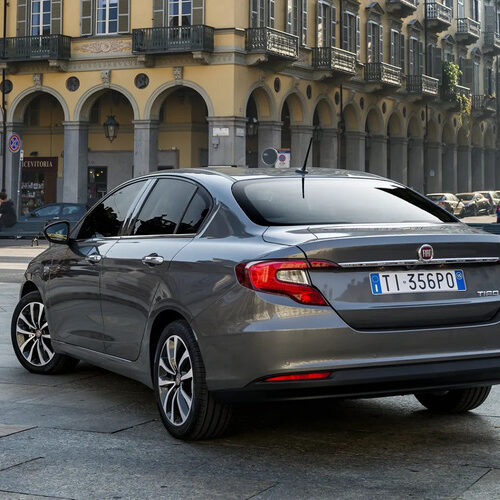 FIAT знімає з виробництва популярну модель Tipo