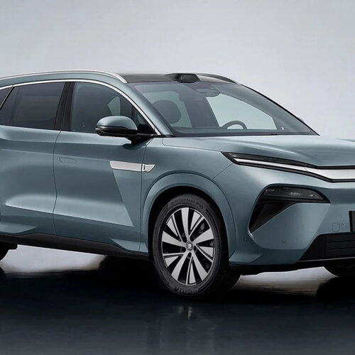 Імпорт електромобілів до України у 2025 році значно зріс