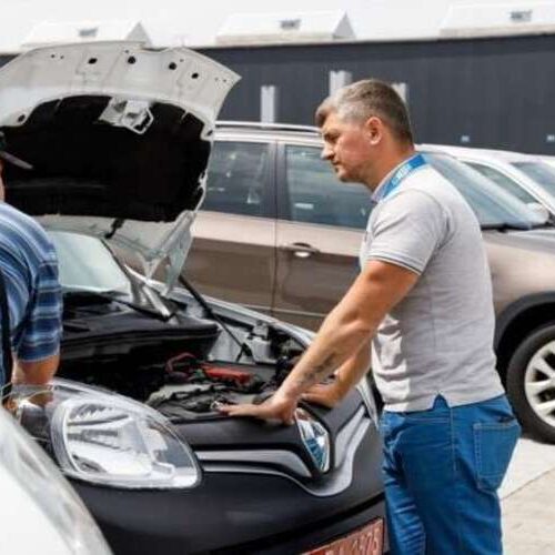 Як отримати знижку при купівлі вживаного авто: поради