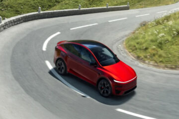 Tesla презентувала оновлену Model Y Performance