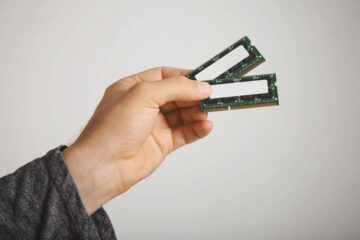 Європейським автозаводам знову загрожує дефіцит чипів