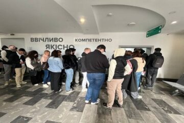 Великі черги на іспити з водіння утворились через низьку підготовку учнів