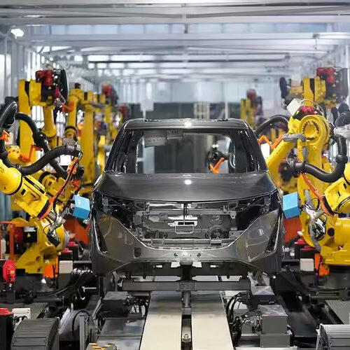 Nissan змушена скоротити виробництво популярної моделі X-Trail: причина