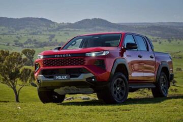 Toyota представила нове покоління легендарного пікапа