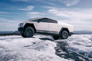 Чому падають продажі Tesla