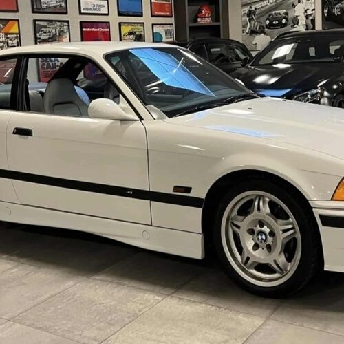 Унікальна BMW 90-х продається удвічі дорожче, ніж коштувала новою