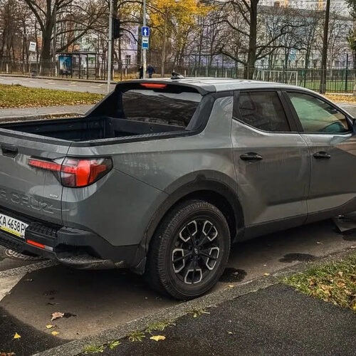 В Україні вперше показали недорогу практичну модель Hyundai (фото)