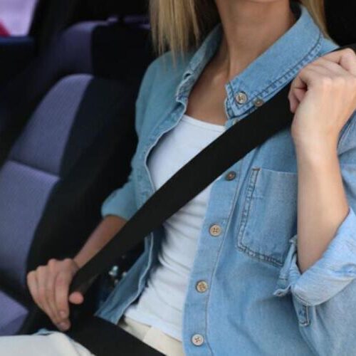 В Україні штрафуватимуть водіїв за пасажирів без ременів