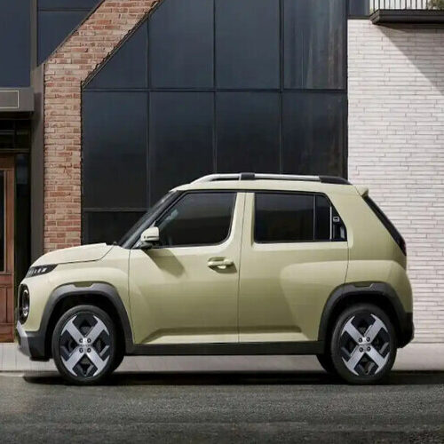 Найдешевший електрокар Hyundai визнали найкращим авто року