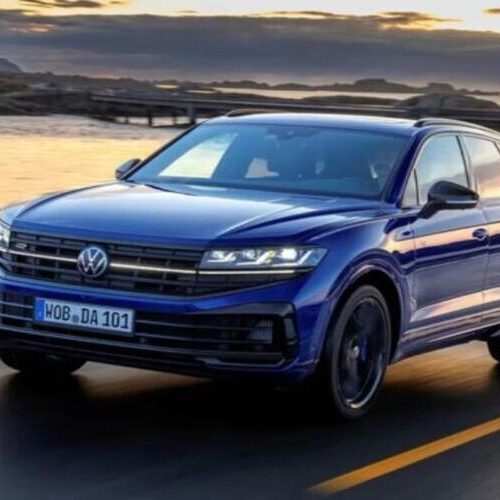 Volkswagen відкликає понад 12 000 гібридних Touareg – причина