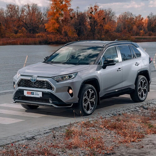 Toyota RAV-4 став найпопулярнішим гібридом в Україні