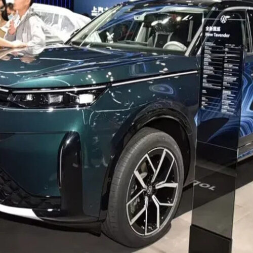 Volkswagen готується вивести на ринок оновлений Tavendor 2025 року