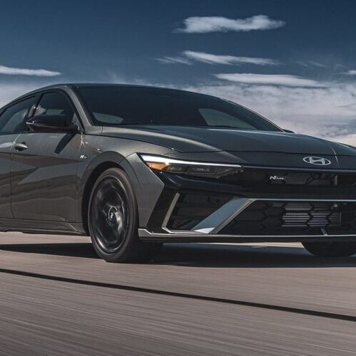 Hyundai Elantra Hybrid обігнав Toyota Corolla за надійністю