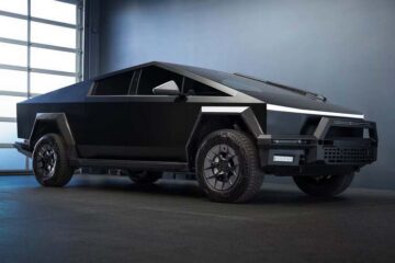 Tesla Cybertruck отримав «вічні» колеса