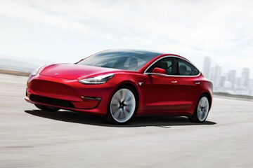 Власники Tesla скаржаться на швидкий знос китайських акумуляторів