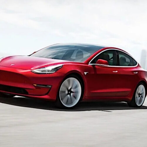 Власники Tesla скаржаться на швидкий знос китайських акумуляторів