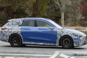 Mercedes готує до дебюту електричний спорткар із запасом ходу 700 км