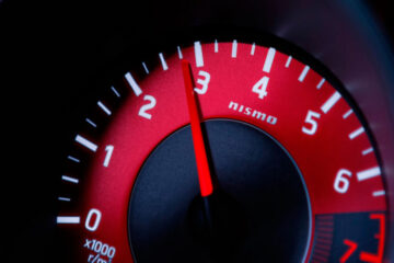 Чим небезпечна їзда на низьких обертах двигуна