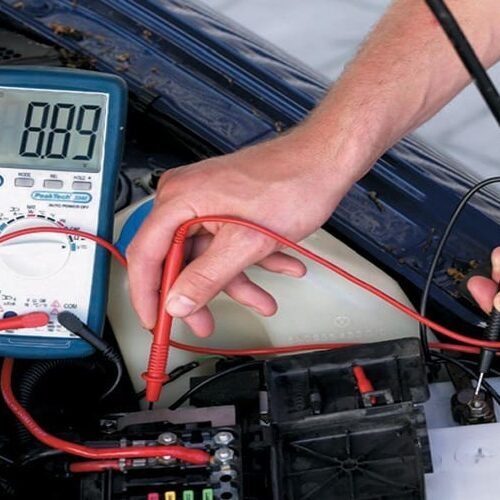 Чому новий акумулятор може швидко розрядитись