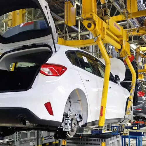 Ford продаватиме автомобілі Renault