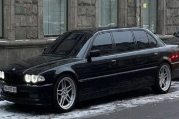 В Україні виставили на продаж унікальний BMW із джакузі