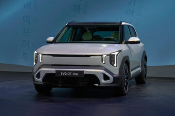 Kia офіційно представила найдоступніший електрокросовер EV2