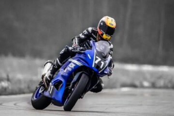 Розкрита секретна формула Yamaha R7 Turbo