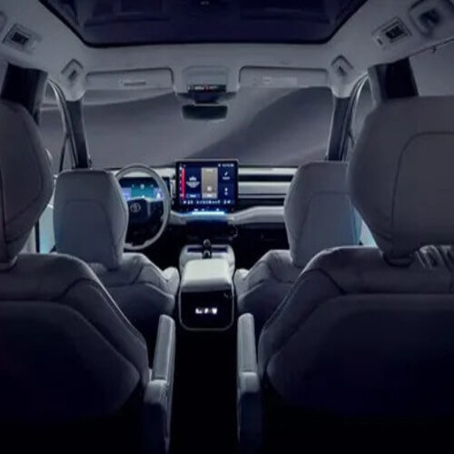 Toyota готова розсекретити новий практичний кросовер