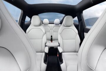 Tesla готує шестимісну Model Y L для світових ринків